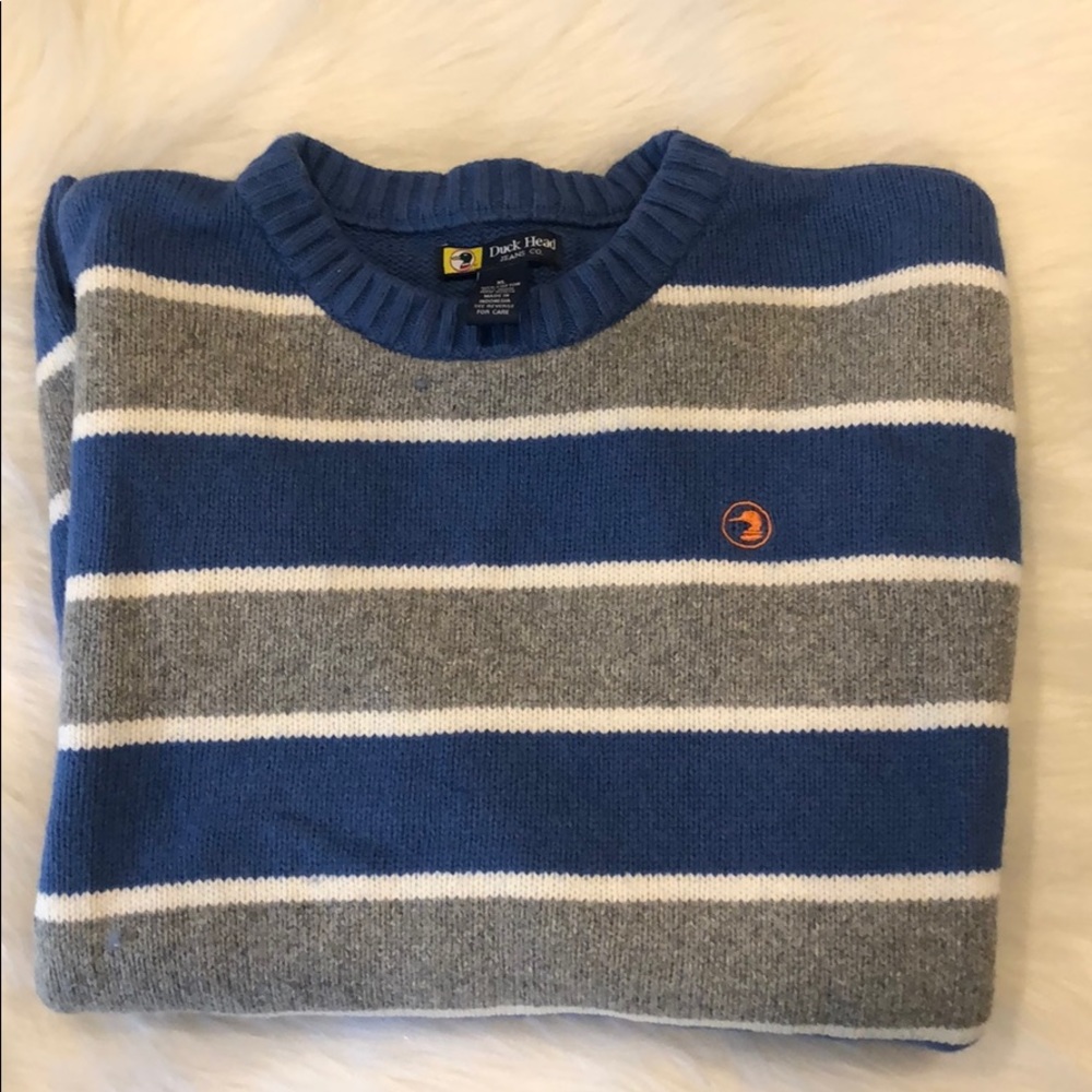 Duck Head sweater